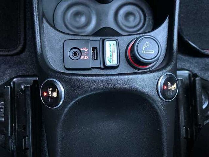 Abarth 500 1.4 T Schiebedach Leder Xenon Sitzheizung PDC Interscope