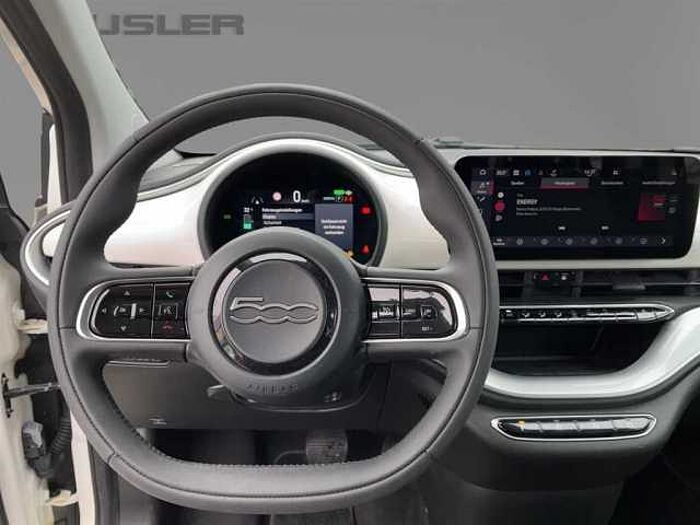 Fiat 500e 3+1 Icon mit Navi*CarPlay*Klima