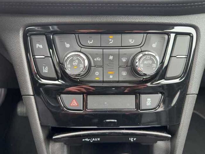 Opel Mokka 1.4 Ultimate*Leder*Bose*Kamera*LED*Carplay*Keyless*