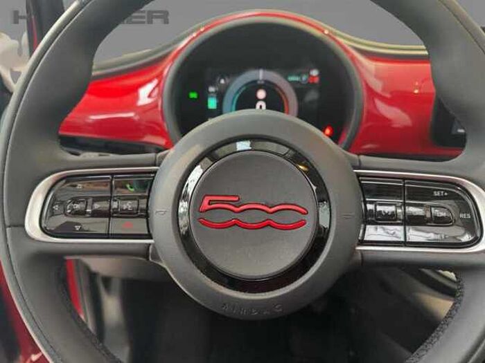 Fiat 500 Elektro 42 kWh 3-Phasen-Onboard-Charger Cabrio (RED) *Klimaautomatik* *Kamer