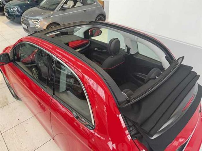 Fiat 500 Elektro 42 kWh 3-Phasen-Onboard-Charger Cabrio (RED) *Klimaautomatik* *Kamer