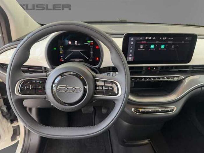 Fiat 500 Elektro 42 kWh 3-Phasen-Onboard-Charger *Klimaautomatik* *SHZ* *Kamera* *Car