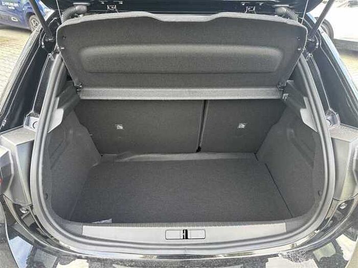 Opel Corsa GS Austattungsvariante Rückfahrkamera, KeyLess, Navigation ( 278631 - 31 )