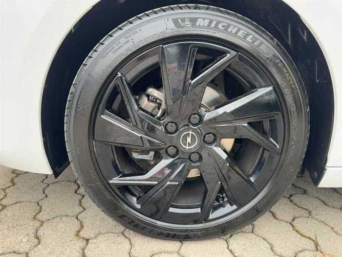 Opel Astra 1.2 GS *Massagesitze*360°Kamera*Sitz-&Lenkr.heizung*