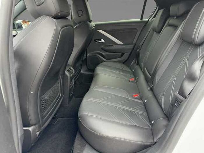 Opel Astra 1.2 GS *Massagesitze*360°Kamera*Sitz-&Lenkr.heizung*