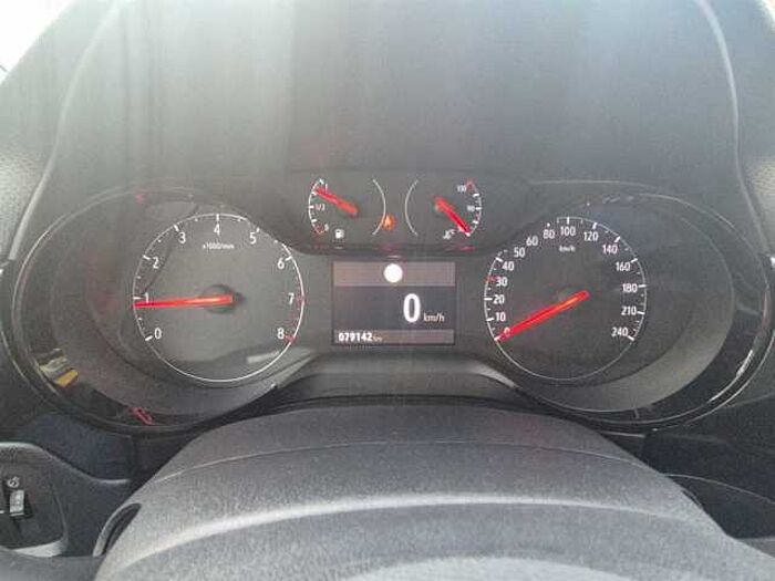 Opel Corsa F PDC* Radio* #54