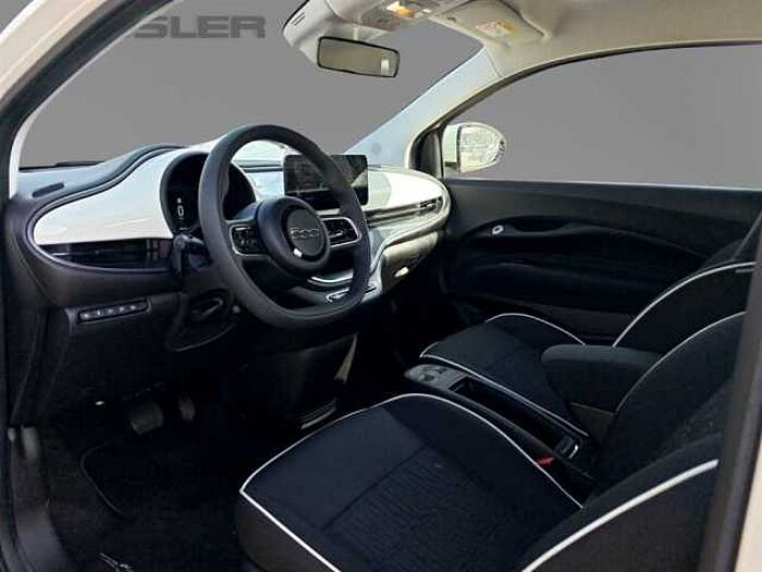 Fiat 500e mit Totwinkel*SHZ*PDC