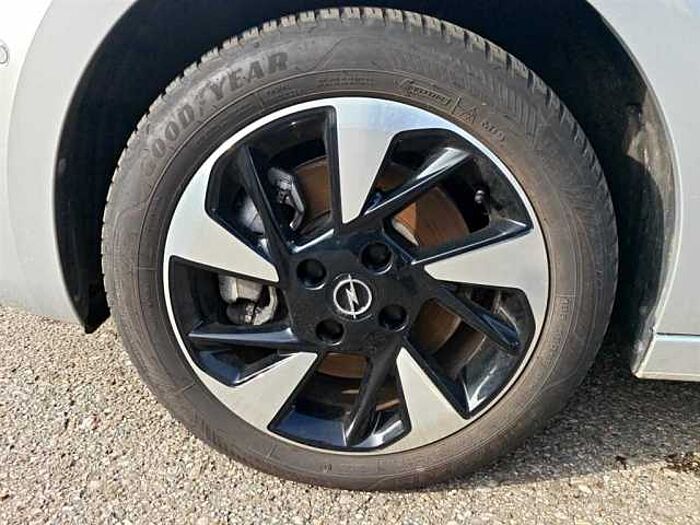 Opel Corsa mit RFK*SHZ*LED