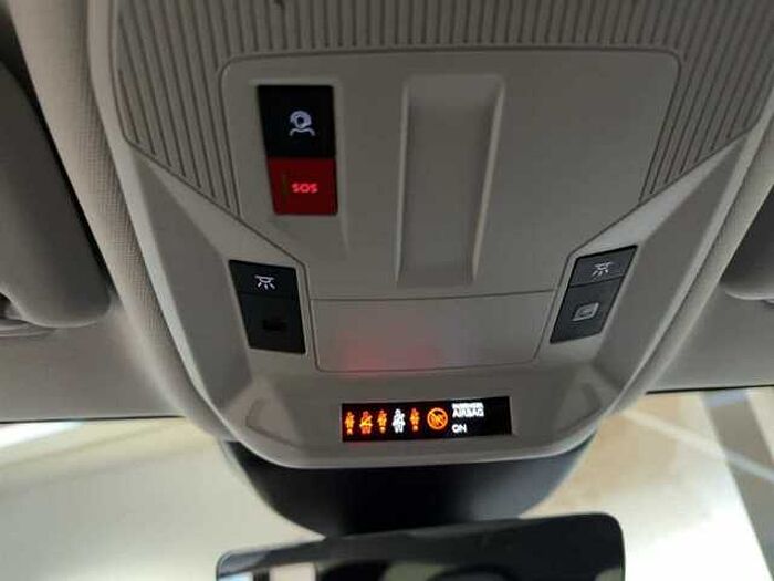 Opel Astra Elegance*1.2*Navi*Kamera*PDC*SHZ*LHZ*