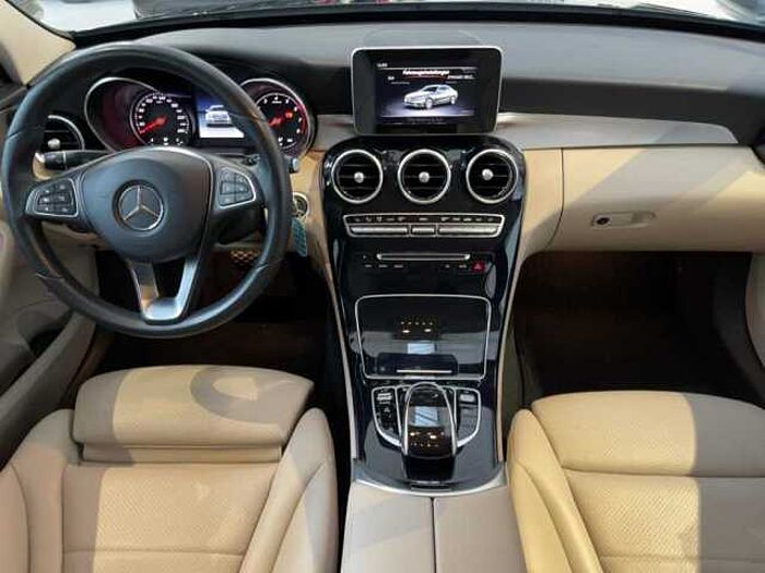 Mercedes-Benz C 180 Automatik *Navi* *LED* *Leder* *SHZ* *PDC* *Kamera* *Ambientenbeleuchtung*