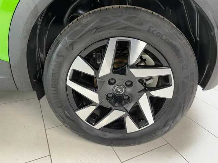 Opel Combo-e Elegance 1.2 Rückfahrkamera Navigation LED PDC