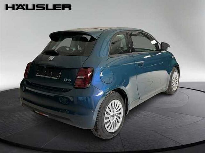 Fiat 500e Neuer 500 Rückfahramera Sitzheizung Parksensoren