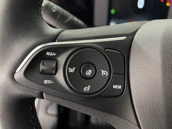 Opel Mokka 1.2 Elegance Kamera Navi LED Winterpaket