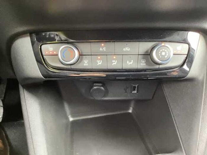 Opel Corsa Elegance 1.2T Kamera, Klima, Navi, Sitzheiz.