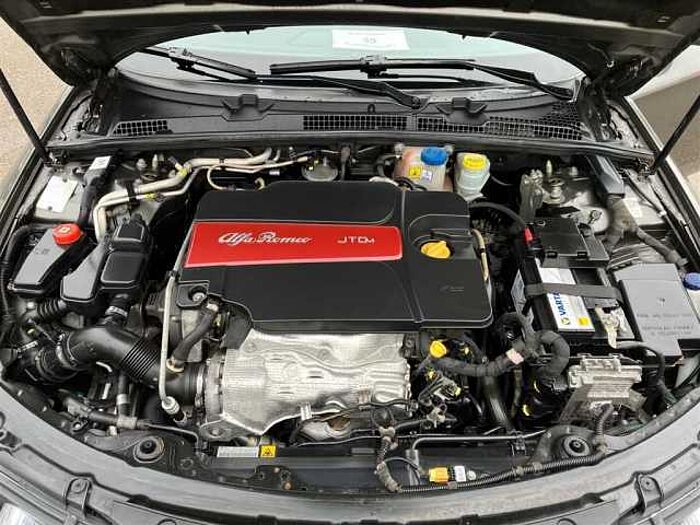 Alfa Romeo Alfa 159 2.0 JTDm Turismo aus 1. Hand Klimaautomatik 17'