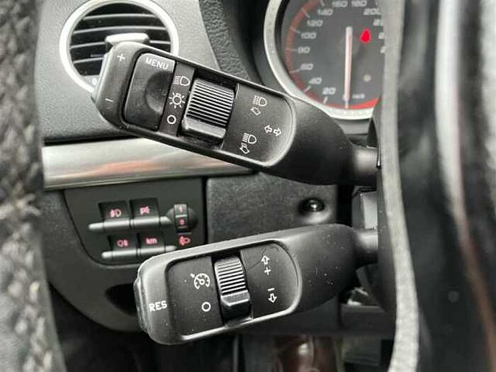 Alfa Romeo Alfa 159 2.0 JTDm Turismo aus 1. Hand Klimaautomatik 17'