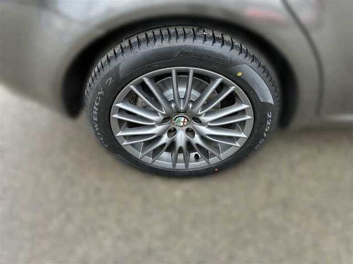 Alfa Romeo Alfa 159 2.0 JTDm Turismo aus 1. Hand Klimaautomatik 17'