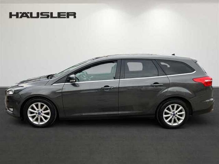 Ford Kuga 1.0 T Turnier Titanium PDC Navi Sitz+Lenkradheizung