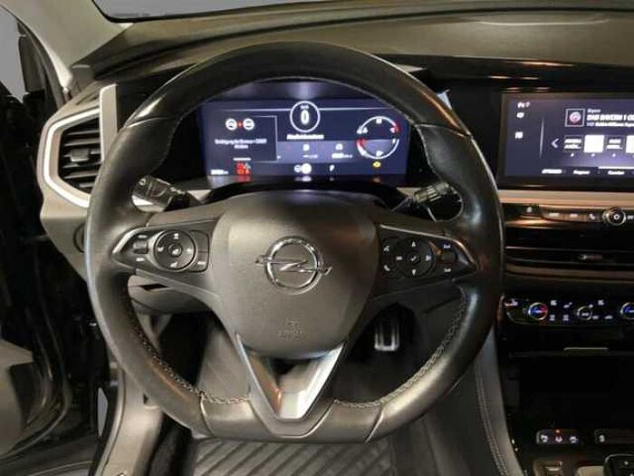 Opel Grandland X 1.2T Ultimate Automatik AHK LED Kamera Winterpaket