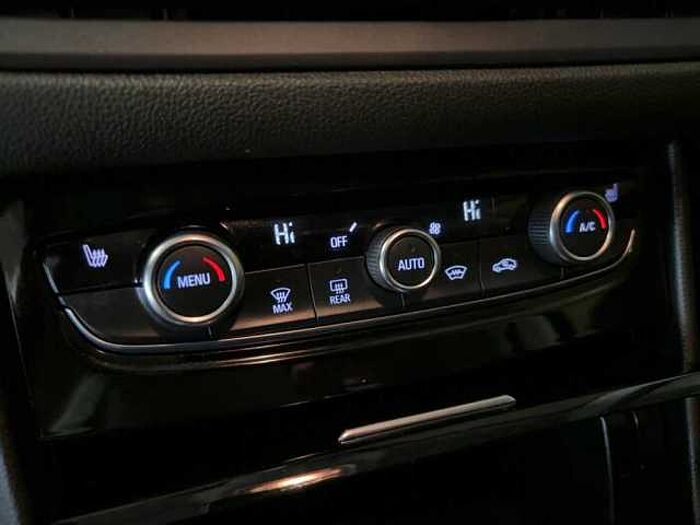 Opel Grandland X 1.2T Ultimate Automatik AHK LED Kamera Winterpaket