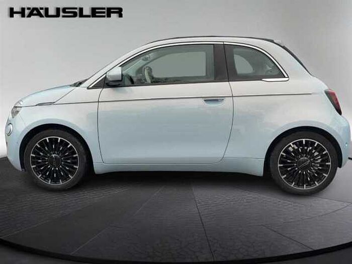Fiat 500 Elektro 42 kWh 3-Phasen-Onboard-Charger Cabrio La Prima *Navi* *PDC vo. und
