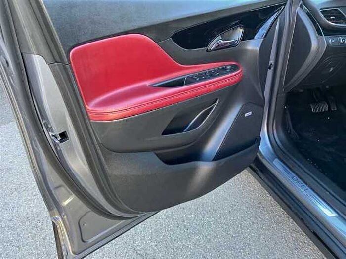 Opel Mokka 1.4T AT Ultimate Glasdach Bose LED Kamera Navi PDC