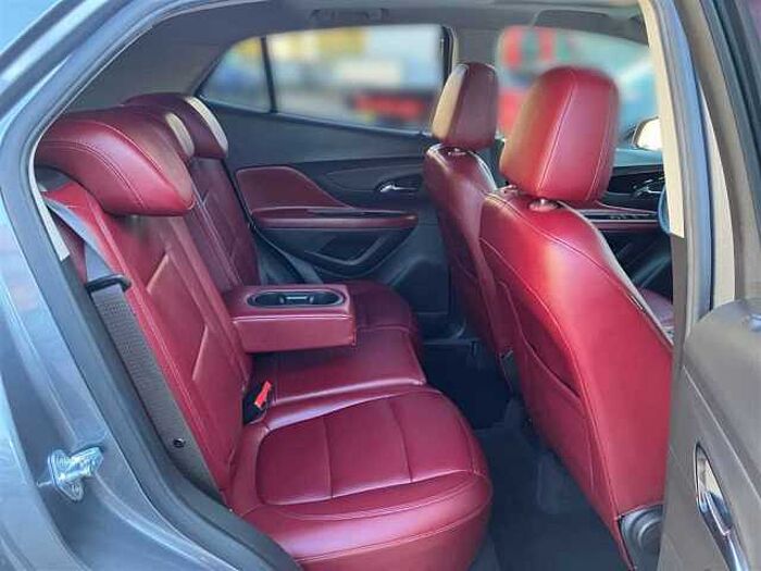 Opel Mokka 1.4T AT Ultimate Glasdach Bose LED Kamera Navi PDC