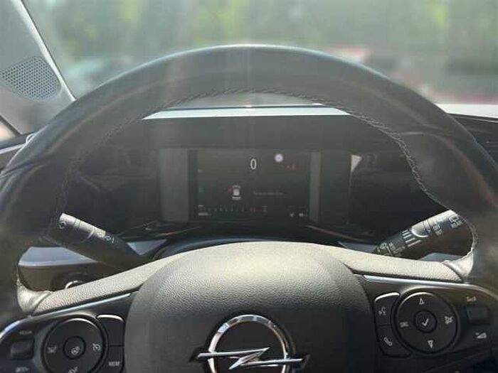 Opel Mokka Edition *Navi* *PDC* *Kamera* *SHZ* *CarPlay* *LED* uvm.