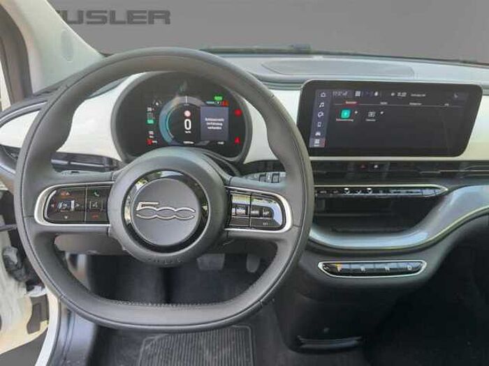 Fiat 500 Elektro 42 kWh 3-Phasen-Onboard-Charger *PDC*Sitzheizung*Kamera*Alufelgen*