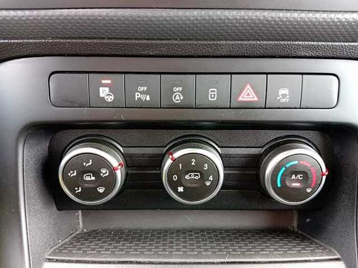 Mercedes-Benz Citan Kasten CDI BASE *Navi*Kamera*Tempomat*Holz-wand&-boden*