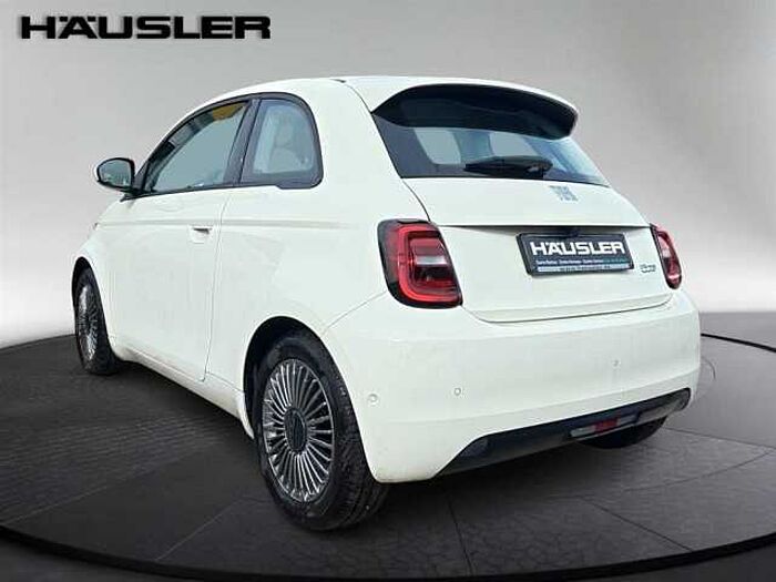 Fiat 500e mit RFK*SHZ*Tempomat