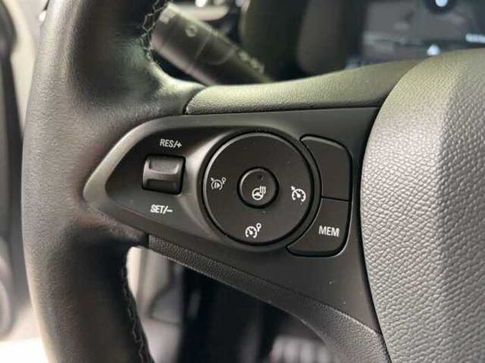 Opel Corsa 1.2 Elegance Navi Rückfahrkamera Winterpaket LED