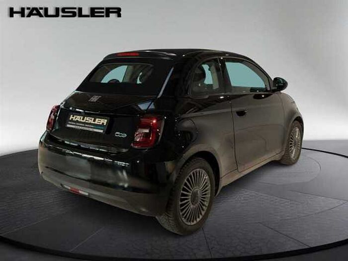 Fiat 500e Cabrio mit Navi*SHZ*RFK