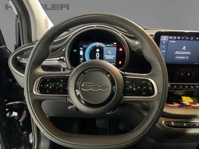 Fiat 500e Cabrio mit Navi*SHZ*RFK