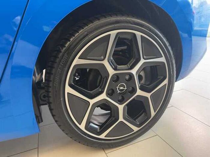 Opel Astra Ultimate 1.2 Automatik Schiebedach Kamera LED Navi