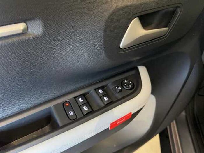 Citroen C3 Max 113 Navi Klimaauto LED Rückfahrkamera