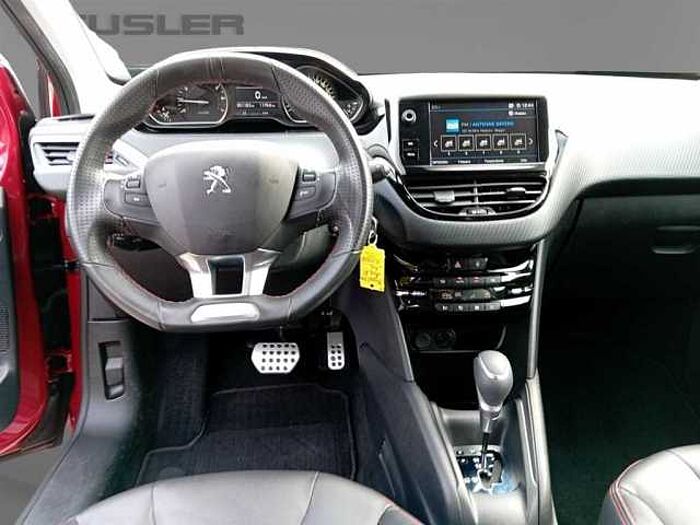 Peugeot 208 1.2 PureTech Allure *Navi*Kamera*Sitzheizung*Klimaautom.*