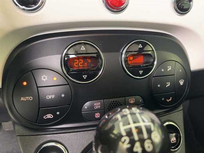 Fiat 500C Dolcevita 1.0 GSE Einparkhilfe hinten Navigation