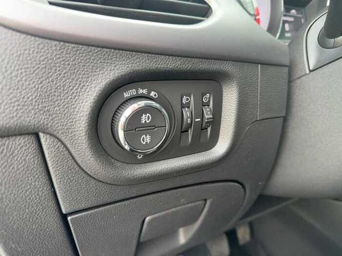 Opel Astra K Edition 125Ps 1.Hand Standheizung Parkpilot Tempomat uvm.