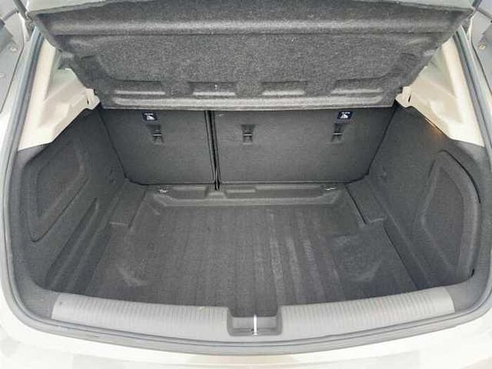 Opel Astra K Edition 125Ps 1.Hand Standheizung Parkpilot Tempomat uvm.