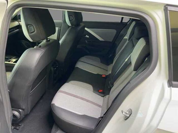 Opel Astra ST 1.5 Business Elegance Automatik Kamera LED Navi