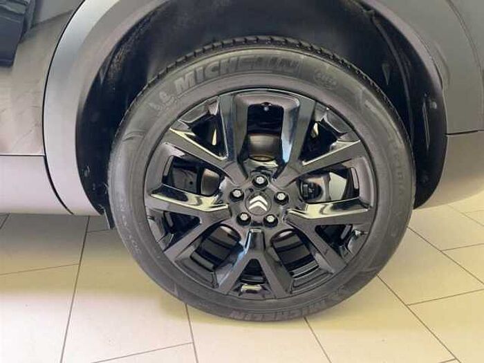 Citroen C5 Aircross 1.2 Hybrid Automatik Leder LED Navi Kamera