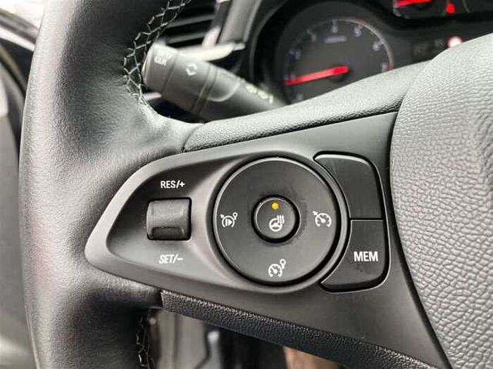 Opel Corsa 1.2 Edition LED PDC Kamera Navi Sitz+Lenkradheizung