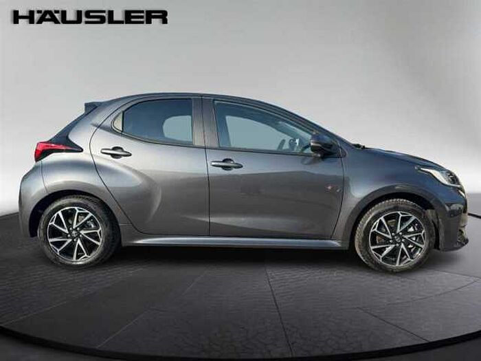 Toyota Yaris 1.5 Dual-VVT-iE (Hybrid) Teamplayer mit ACC*SHZ*Keyless