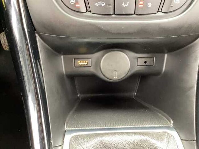 Opel Cascada 2.0 Innovation *Navi*PDC*BI-Xenon*Sitz-6Lenkr.heizung*2-Zonen-Klima*