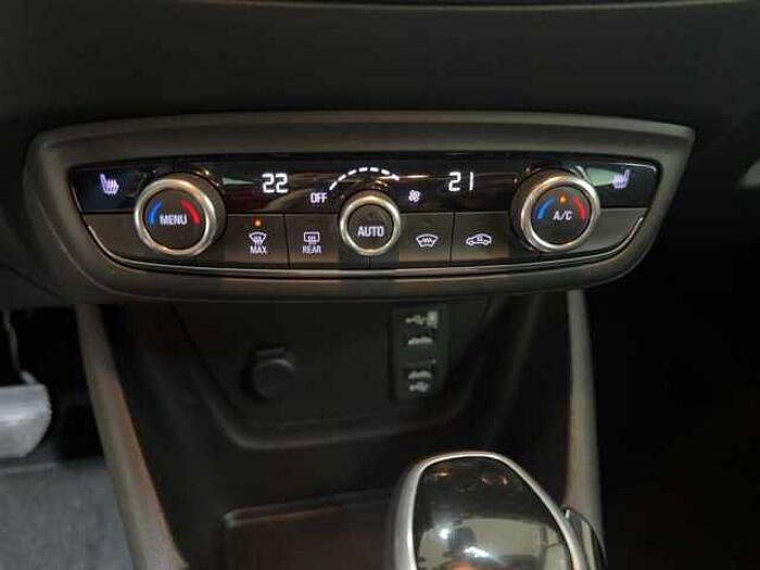 Opel Crossland X Innovation*1.2*Klimaut*Kamera*SHZ*LHZ*PDC*