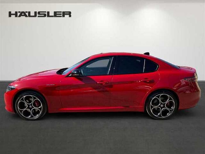 Alfa Romeo Giulia 2.0T Q4 Veloce AHK ACC LED PDC Kamera Navi Sitzheizung