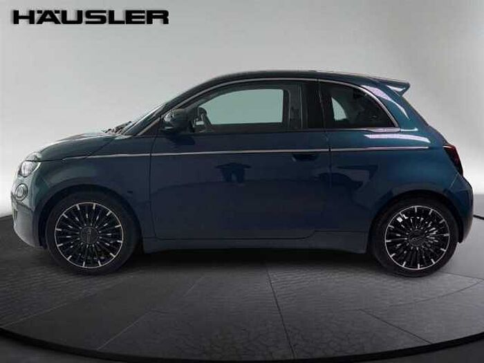 Fiat 500e Icon Rückfarkamera Navi Carplay Sitzheizung