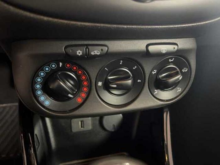 Opel Corsa Edition 1.2 Klimaanlage PDC hinten Sitzheizung