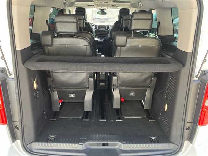 Opel Zafira Life 2.0D AT8 Tourer Navi Leder Kamera Sitzheizung Standheizung